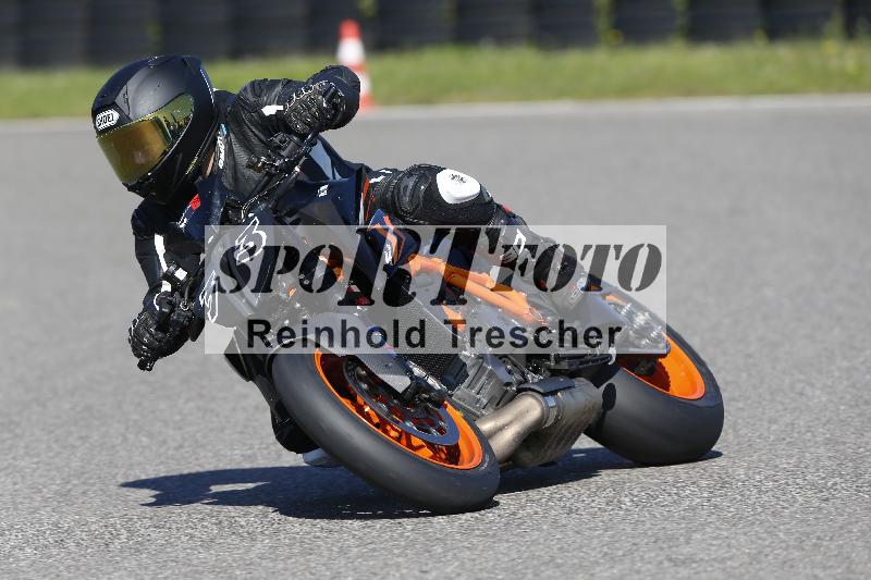 /55 20.09.2025 Speer Racing ADR/Gruppe rot/33